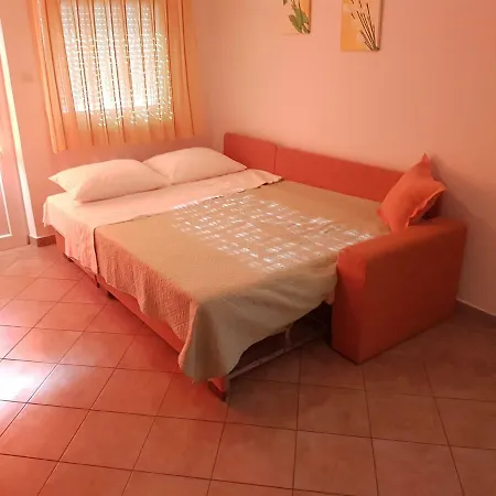 Apartman Sansa *