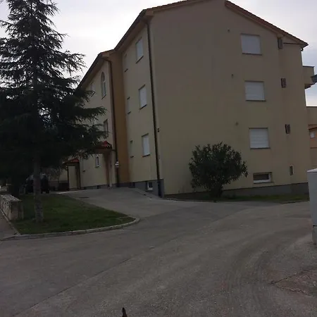 Apartman Sansa